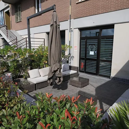 Ξενοδοχείο Tiby