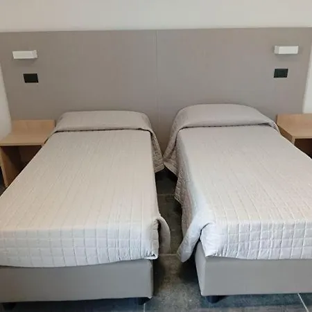 Готель Tiby 3*