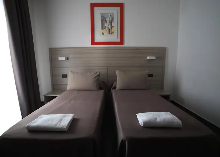 Tiby Ξενοδοχείο 3*