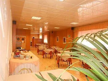 Tiby Ξενοδοχείο 3*