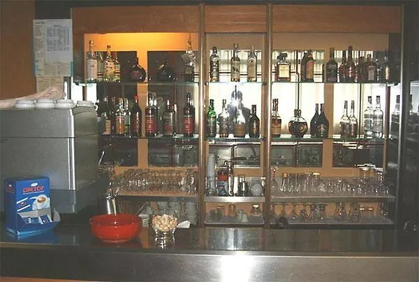 Tiby Ξενοδοχείο 3*