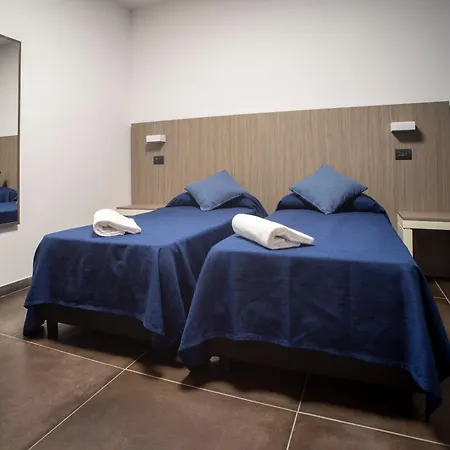 Tiby Hotel
