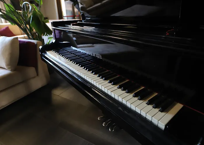 Tiby Отель Модена